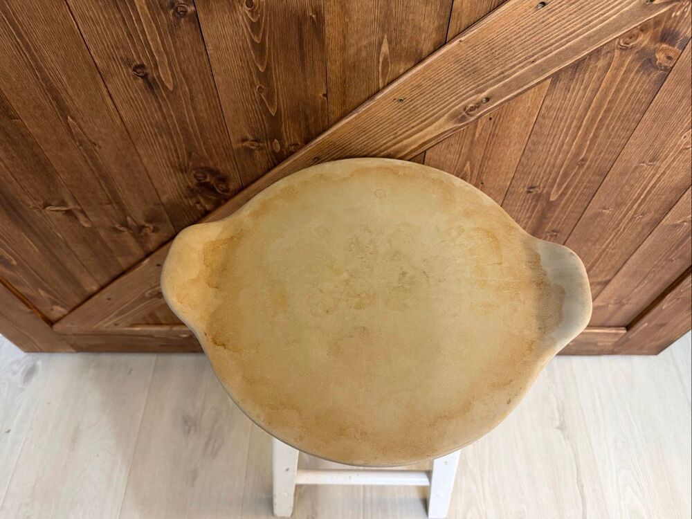 Pampered Chef 13” Round Stoneware Pizza Baking Stone USA Seasoned (9378)
